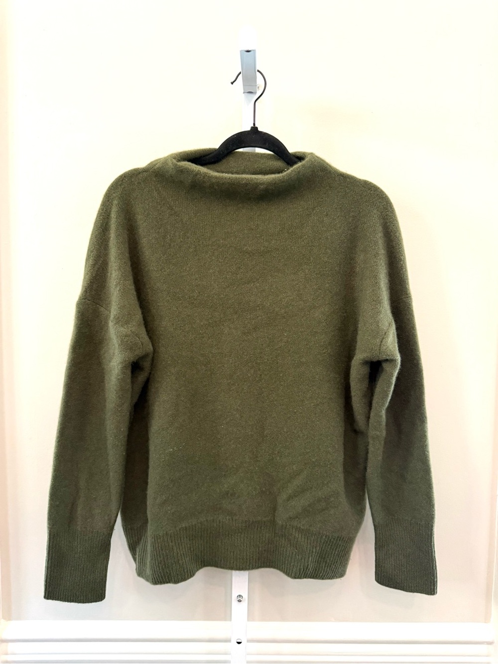 Vince Funnel Neck Sweater Olive Green Knit Relaxed Fit Long Sleeve S - Picture 2 of 11